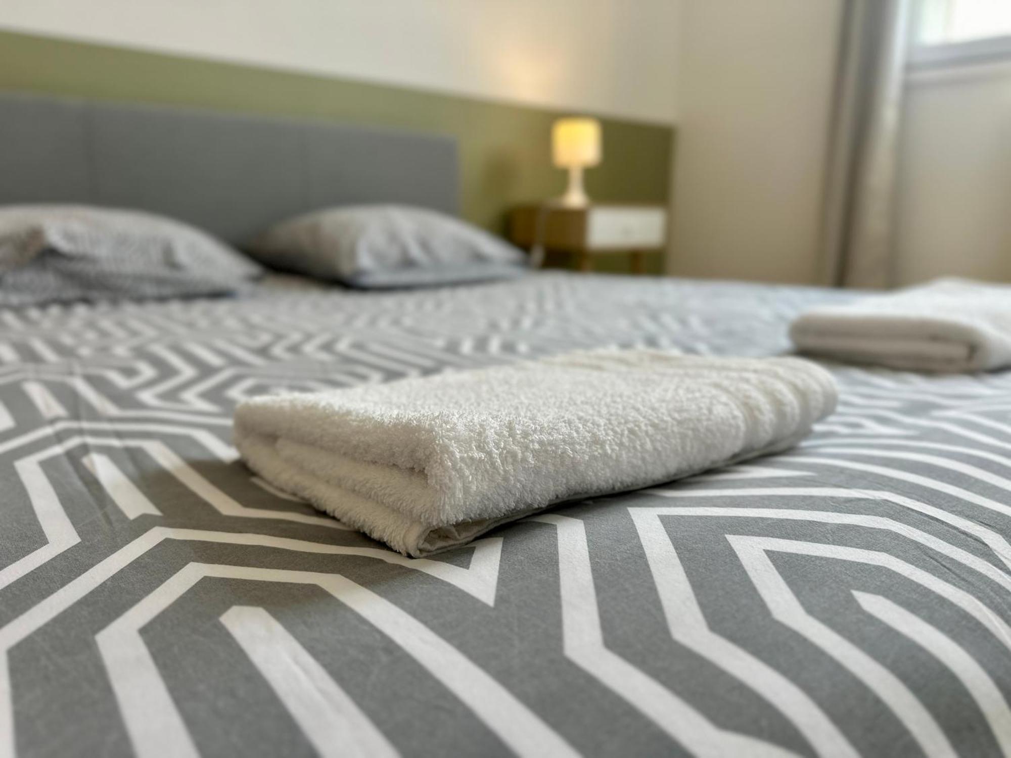 Sejour Detente A Blois - Parking & Netflix Inclus Luaran gambar